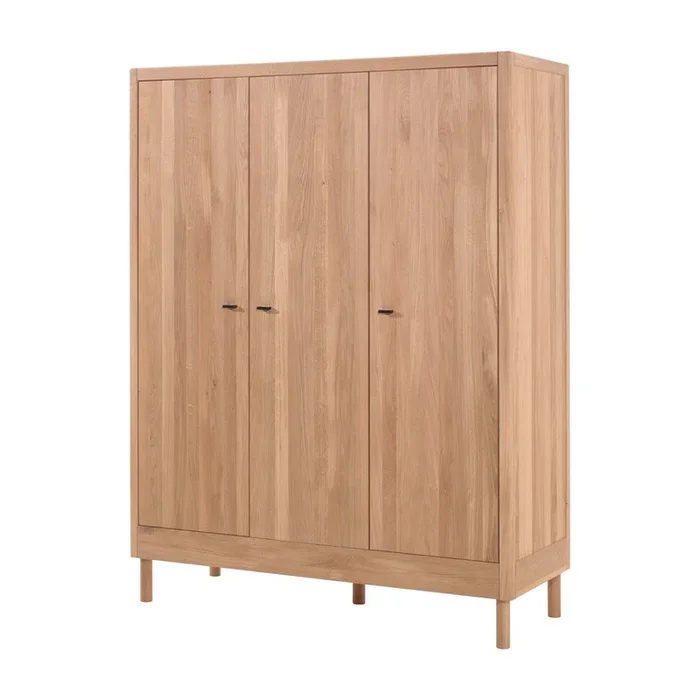 Armadio per bambini Forrest In rovere massiccio, trattamento della superficie: laccatura, di colore naturale, larghezza totale 146 cm, altezza totale 190 cm, profondità totale 55 cm