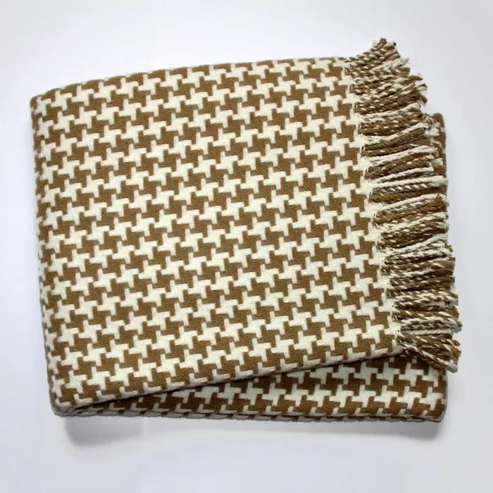 Coperta Pearls In misto cotone, marrone, 140×180 cm