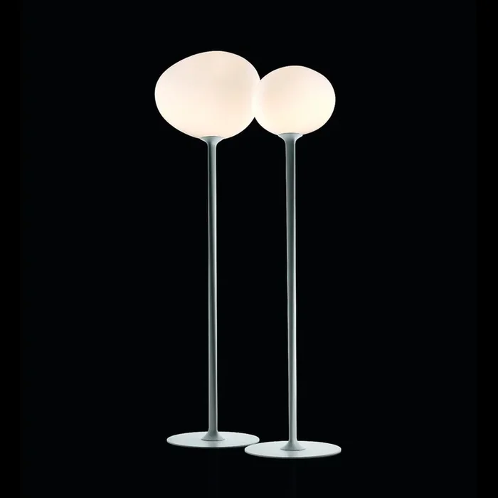 Gregg Stehlampe