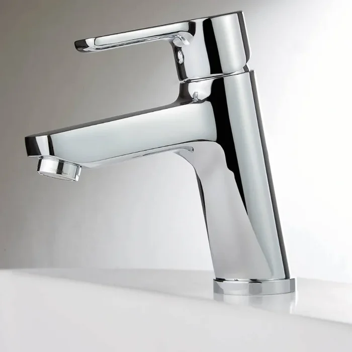 Miscelatore lavabo in acciaio cromato 4.5×16.3xH16.3 cm