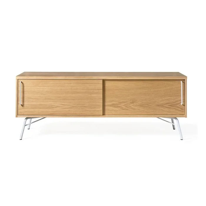 Mobile TV Ashburn Con effetto rovere, in MDF, trattamento della superficie: impiallacciatura, con trama semilucida, di colore naturale, larghezza totale 145 cm, altezza totale 53 cm, profondità totale 44 cm