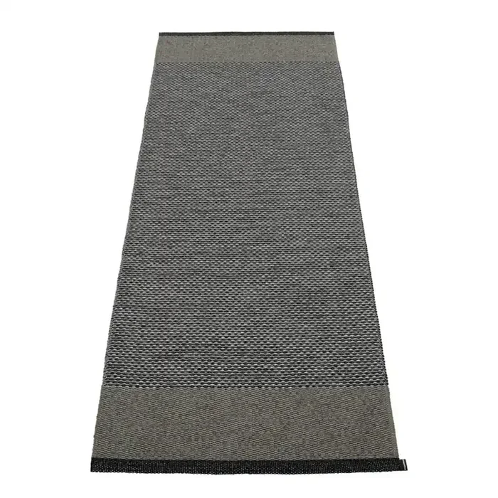 PappelinaPassatoia da interno ed esterno Edit CharcoalReversibile/lavabile, sintetica, bouclé, a pelo piatto, color antracite, 70×200 cm