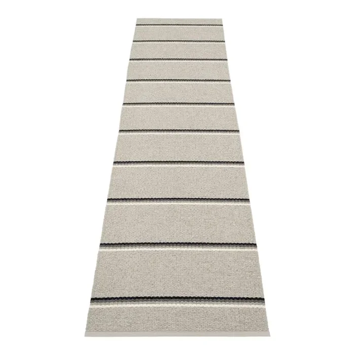 PappelinaPassatoia da interno ed esterno Olle Grey LinenReversibile/lavabile, sintetica, bouclé, a pelo piatto, grigia/beige, 70×300 cm