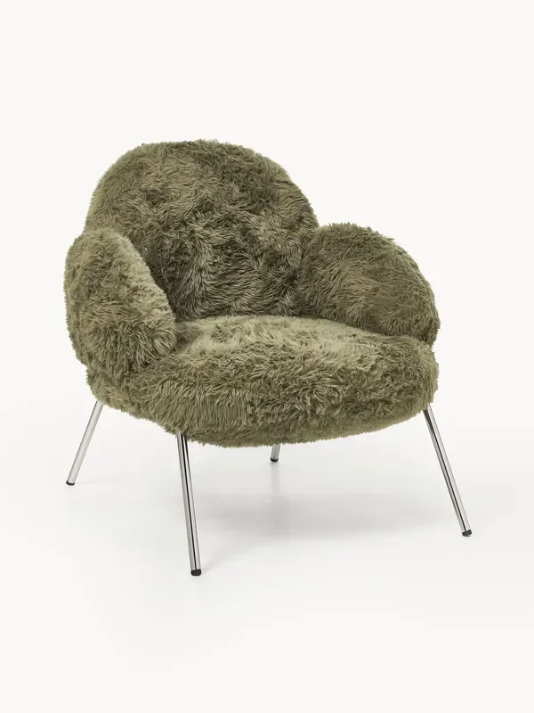 Poltrona lounge soffice con piedini in metallo Luan