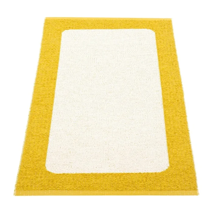 Tappeto da interno/esterno Ilda Mustard Reversibile/lavabile, sintetico, bouclé, a pelo piatto, color senape/color crema, 70×120 cm