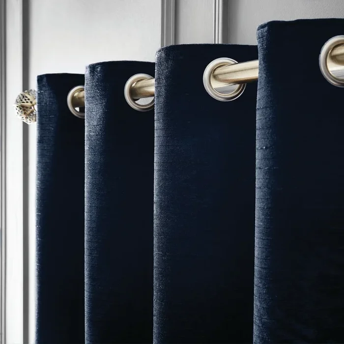 Tende in set Selene Luxury Chenille 2 pz, termoisolanti, adatte per bastone, in ciniglia, blu scuro, 229×229 cm